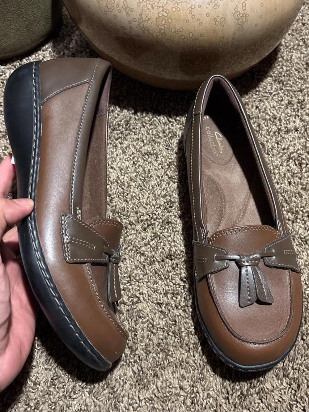 brown leather Clarks Women's Ashland Bubble Loafers size 8.5